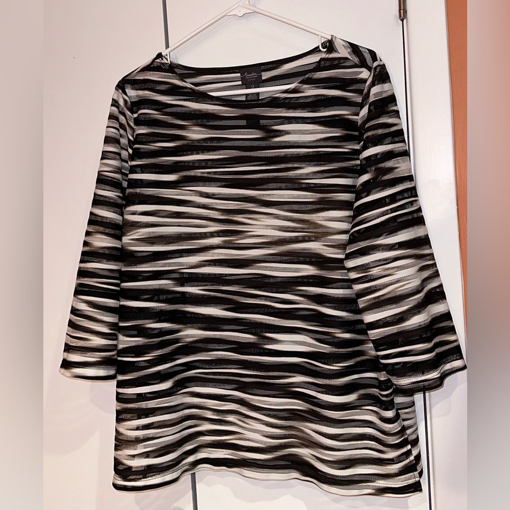 Travelers Collection By Chico’s Black and White Striped Women's Top. Size 2